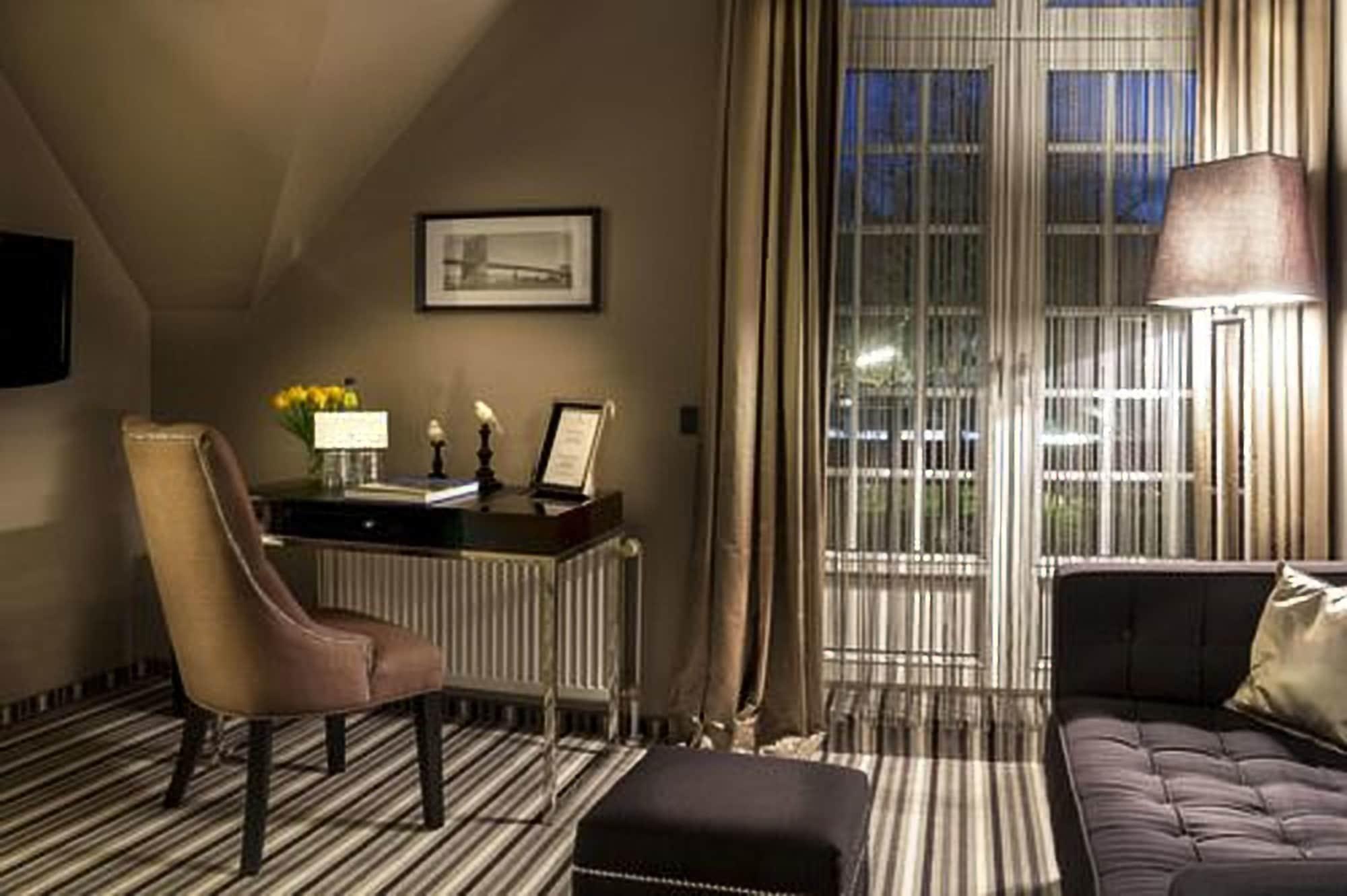 Boutique Hotel Poppenbütteler Hof Hamburg-Harburg Buitenkant foto