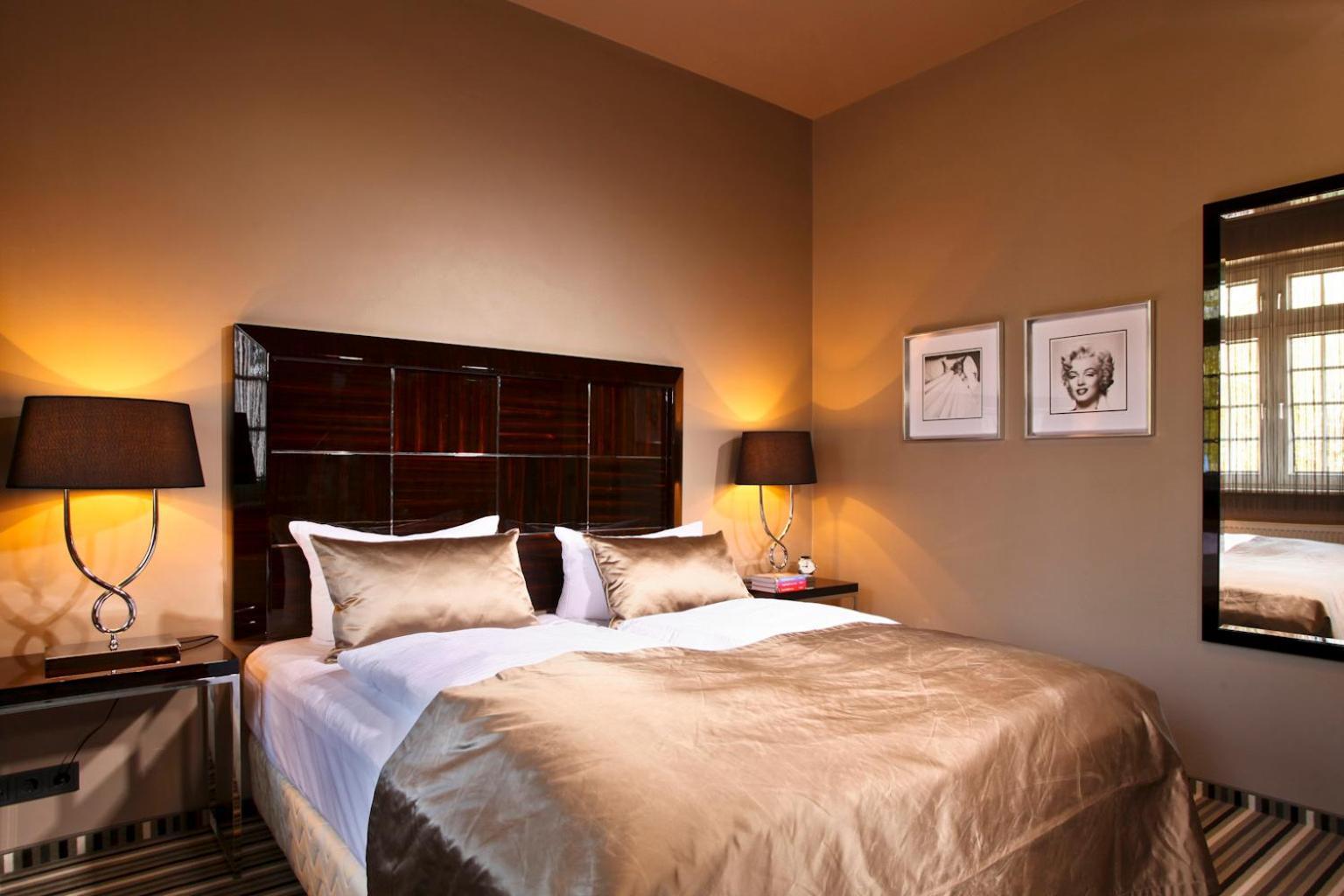 Boutique Hotel Poppenbütteler Hof Hamburg-Harburg Buitenkant foto